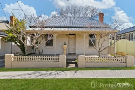 32 Rocket St, South Bathurst, NSW 2795