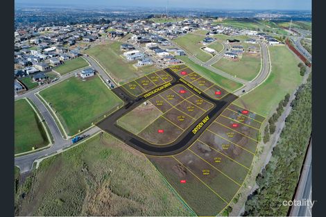 Property photo of 38 Strathlachlan Drive Highton VIC 3216