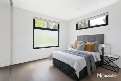 Property photo of 2/51 Wilfred Road Ivanhoe East VIC 3079