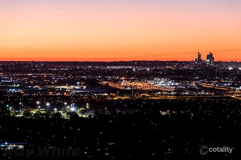 203 Falls Rd, Lesmurdie, WA 6076