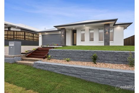 33 Kynoch Cres, Mount Kynoch, QLD 4350