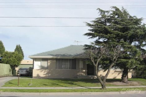 14 Elmbank Dr, Keysborough, VIC 3173