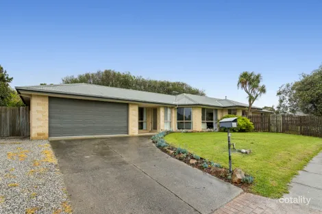 18 MARQUIS AVE, MORNINGTON, VIC 3931