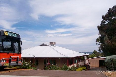 345 Viveash Rd, Swan View, WA 6056