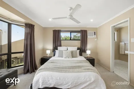 Property photo of 4 Cuthbert Court Slade Point QLD 4740