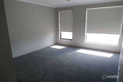 Property photo of 8 Exodus Way Epping VIC 3076