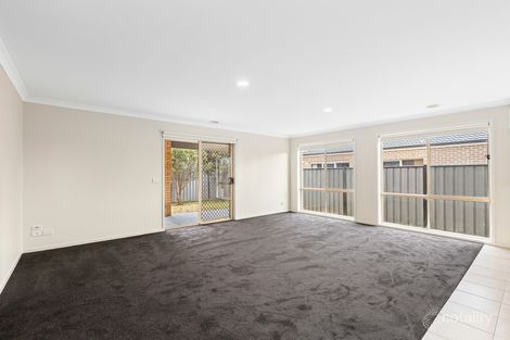 Property photo of 11 Opperman Place Point Cook VIC 3030
