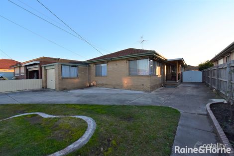 6 Adrian St, Springvale, VIC 3171