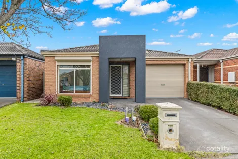 Property photo of 27 Mossman Drive Cranbourne East VIC 3977