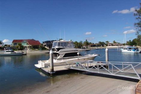 Property photo of 4 Arrowsmith Court Paradise Point QLD 4216