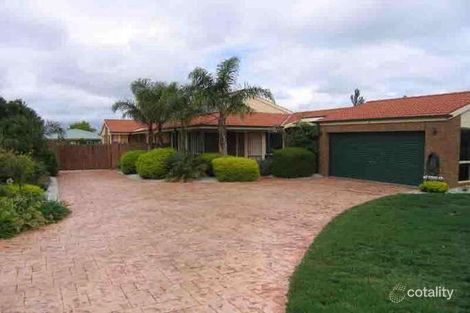 Property photo of 1 Royston Court Brookfield VIC 3338