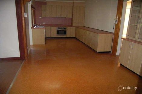 Property photo of 10 Grevillea Grove Heathcote NSW 2233