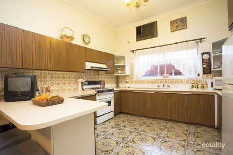 Property photo of 2 Linsey Street Coburg VIC 3058