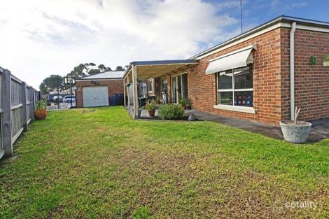 Property photo of 15 Edenborough Way Bannockburn VIC 3331
