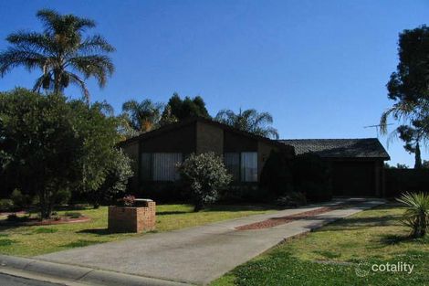 2 Macina Pl, St Clair, NSW 2759