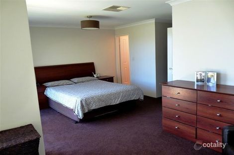 Property photo of 19 Merida Loop Port Kennedy WA 6172