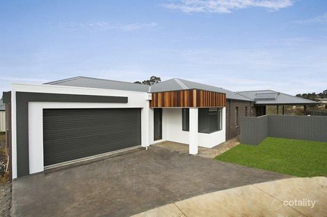 5 Billiard Ct, Kangaroo Flat, VIC 3555
