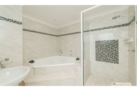 Property photo of 27 Withers Street Kawana QLD 4701