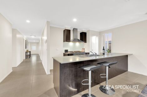 Property photo of 48 Starling Avenue Tarneit VIC 3029
