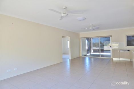 Property photo of 2 Yachtsmans Parade Cannonvale QLD 4802