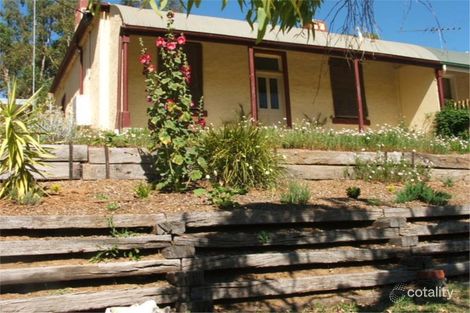 13 Warenda Rd, Clare, SA 5453