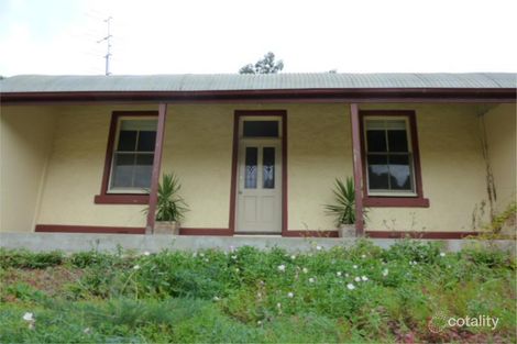 Property photo of 13 Warenda Road Clare SA 5453