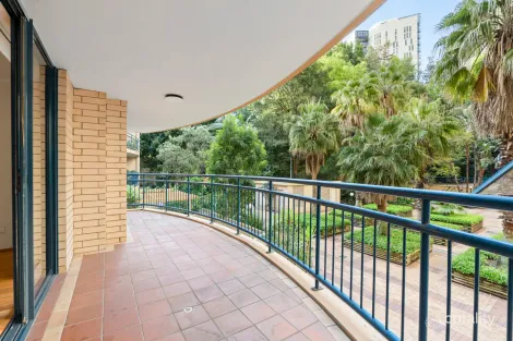 21/120 SAUNDERS ST, PYRMONT, NSW 2009