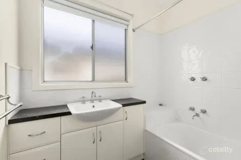 Property photo of 13 Charles Street Traralgon VIC 3844