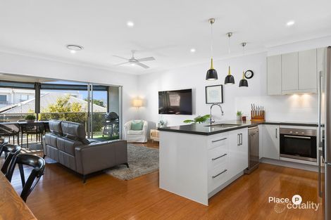 Property photo of 2/22 Worden Street Morningside QLD 4170