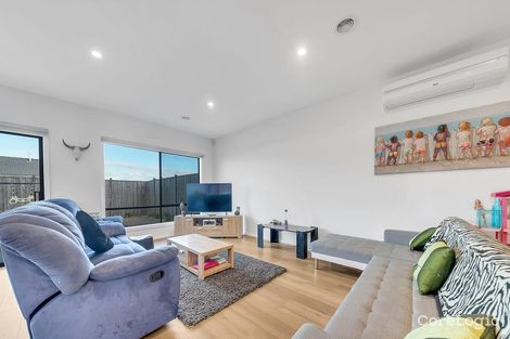 Property photo of 17 Splendour Circuit Diggers Rest VIC 3427