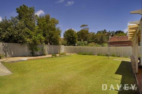 Property photo of 22 Clyo Way Kallaroo WA 6025