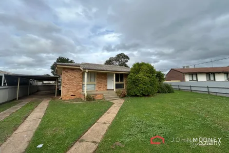 2 Smithies Pl, Ashmont, NSW 2650