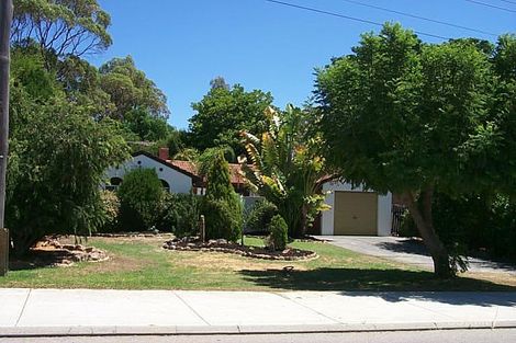 23 Crawford Rd, Orelia, WA 6167