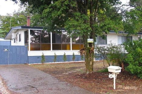 27 Petaine St, Raceview, QLD 4305