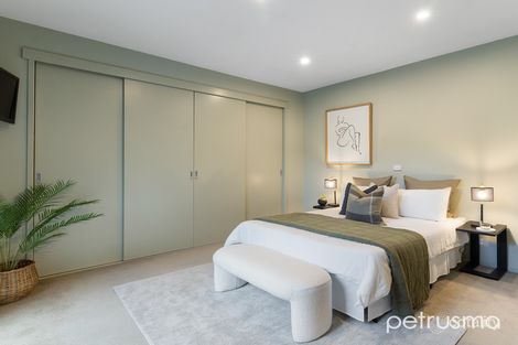 Property photo of 4/4 Howrah Point Court Howrah TAS 7018