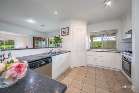 Property photo of 12 Jinker Way Romsey VIC 3434