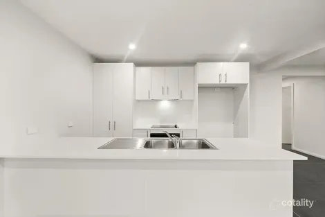 Property photo of 7 Rowley Place Airds NSW 2560