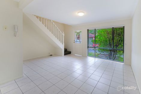 Property photo of 3/18 Batchworth Road Molendinar QLD 4214