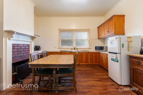 Property photo of 210 Derwent Avenue Lindisfarne TAS 7015