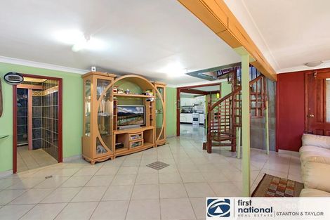Property photo of 30 Grange Crescent Cambridge Gardens NSW 2747