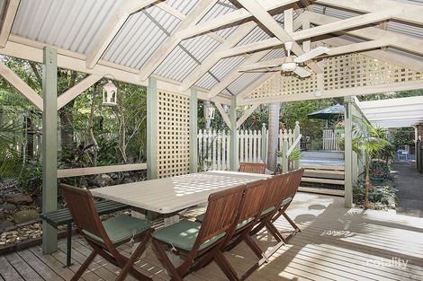 Property photo of 27 Yoolantie Crescent Nerang QLD 4211