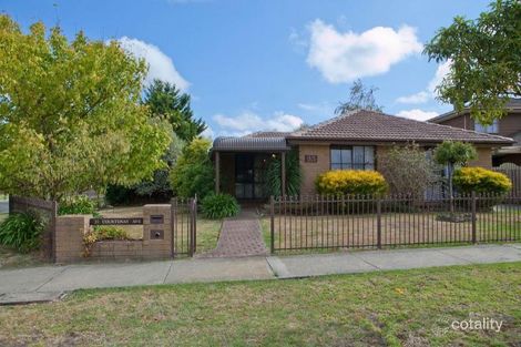 35 Courtenay Ave, Cranbourne North, VIC 3977