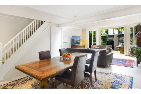 Property photo of 142 Oxford Street Woollahra NSW 2025