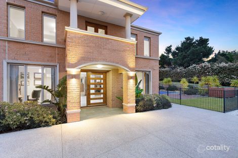 Property photo of 3 Innichen Close Frankston South VIC 3199