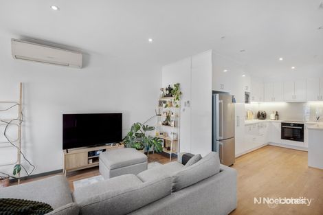 Property photo of 33/13-15 Hewish Road Croydon VIC 3136
