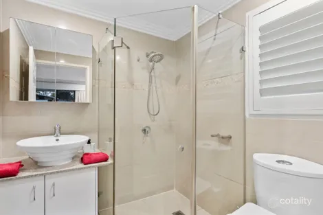 Property photo of 5 Willangee Court Ashmore QLD 4214