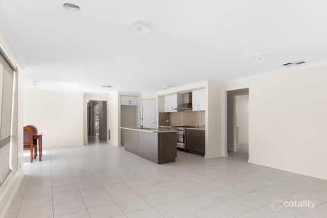 Property photo of 22 Yaramba Boulevard Point Cook VIC 3030