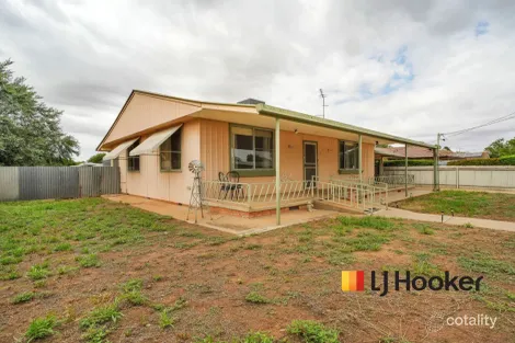 Property photo of 5 Meryula Street Narromine NSW 2821