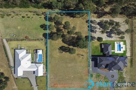 Property photo of 25 Halmstad Boulevard Luddenham NSW 2745