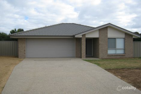 22 Mavis Steward Dr, Barooga, NSW 3644